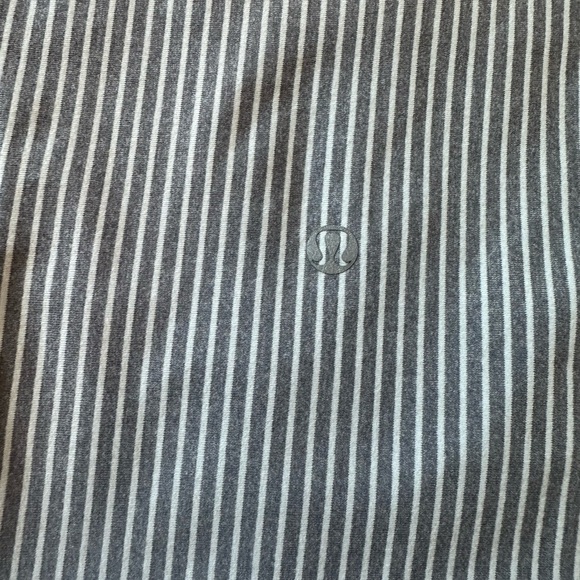 Lululemon Tank - Picture 3 of 4